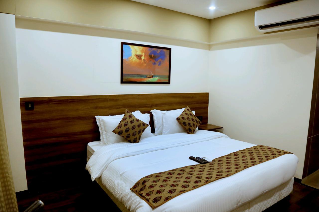 Hotel Mumbai House Andheri East Mumbai